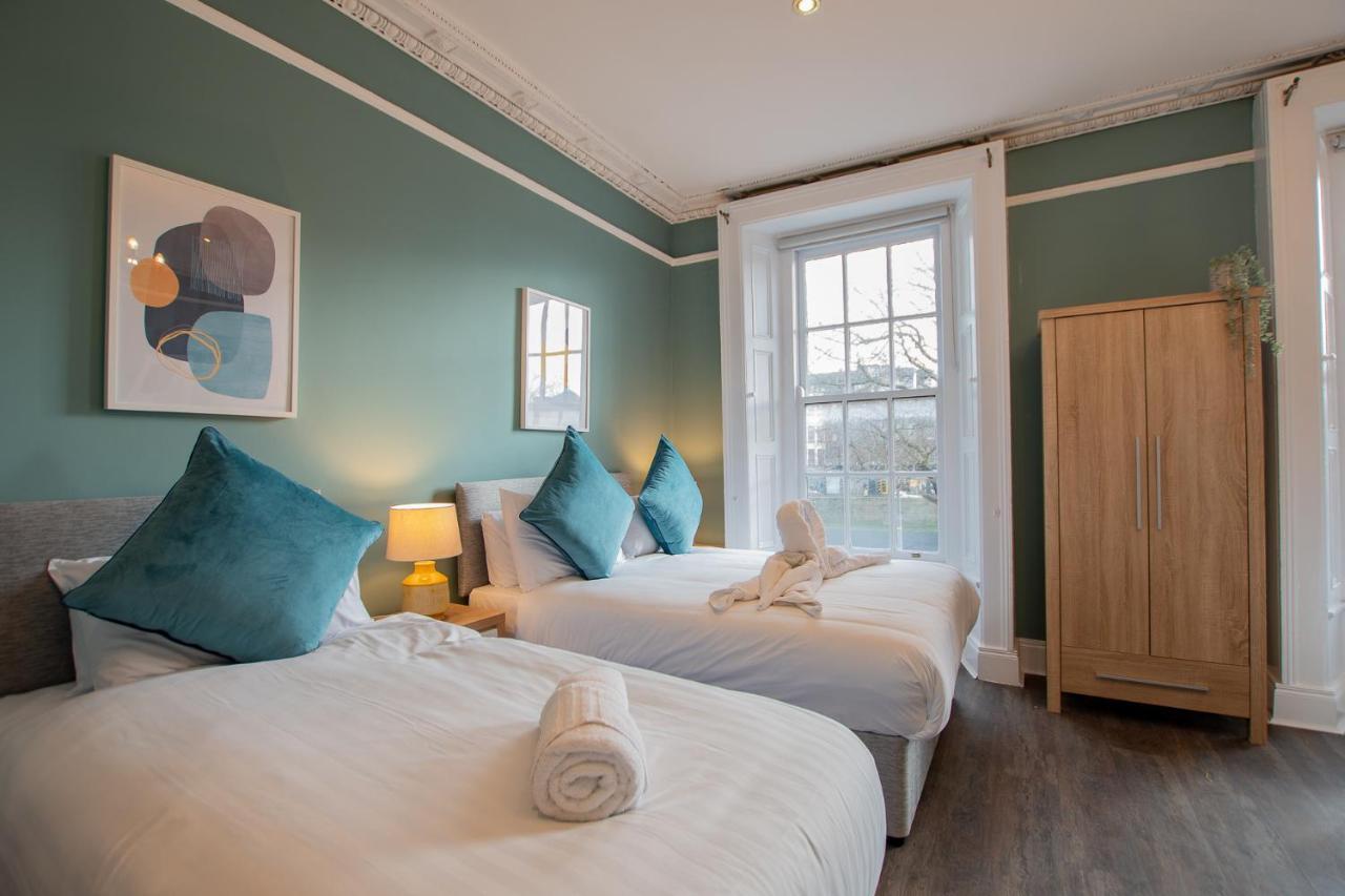 Сasa de vacaciones The Yellow Door By Shortstays *